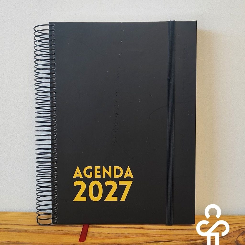 MOD: Agenda Anual clásica negra